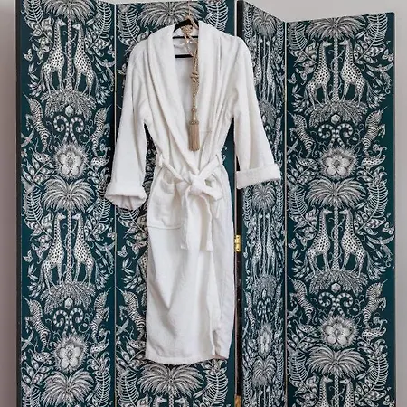 22suitedreamer Daire Split